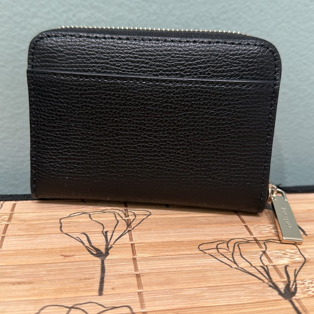 Kate Spade Compact Wallet - Picture 2 of 4